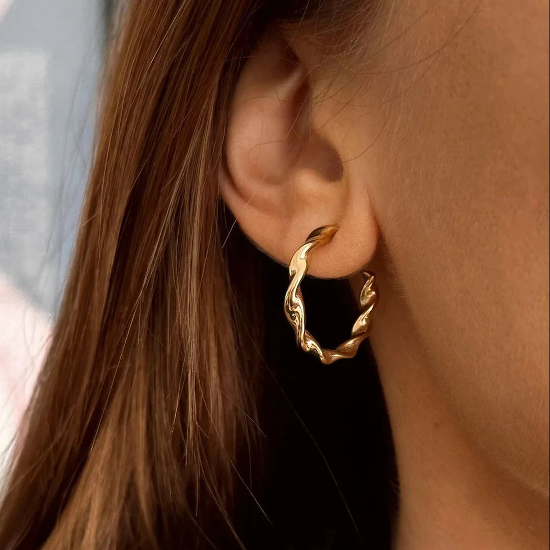 Claire earrings gold