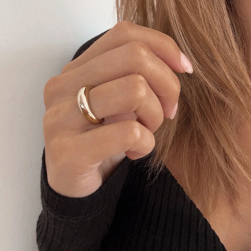 dome ring made in waterproof 14k gold plated steel from icône 
